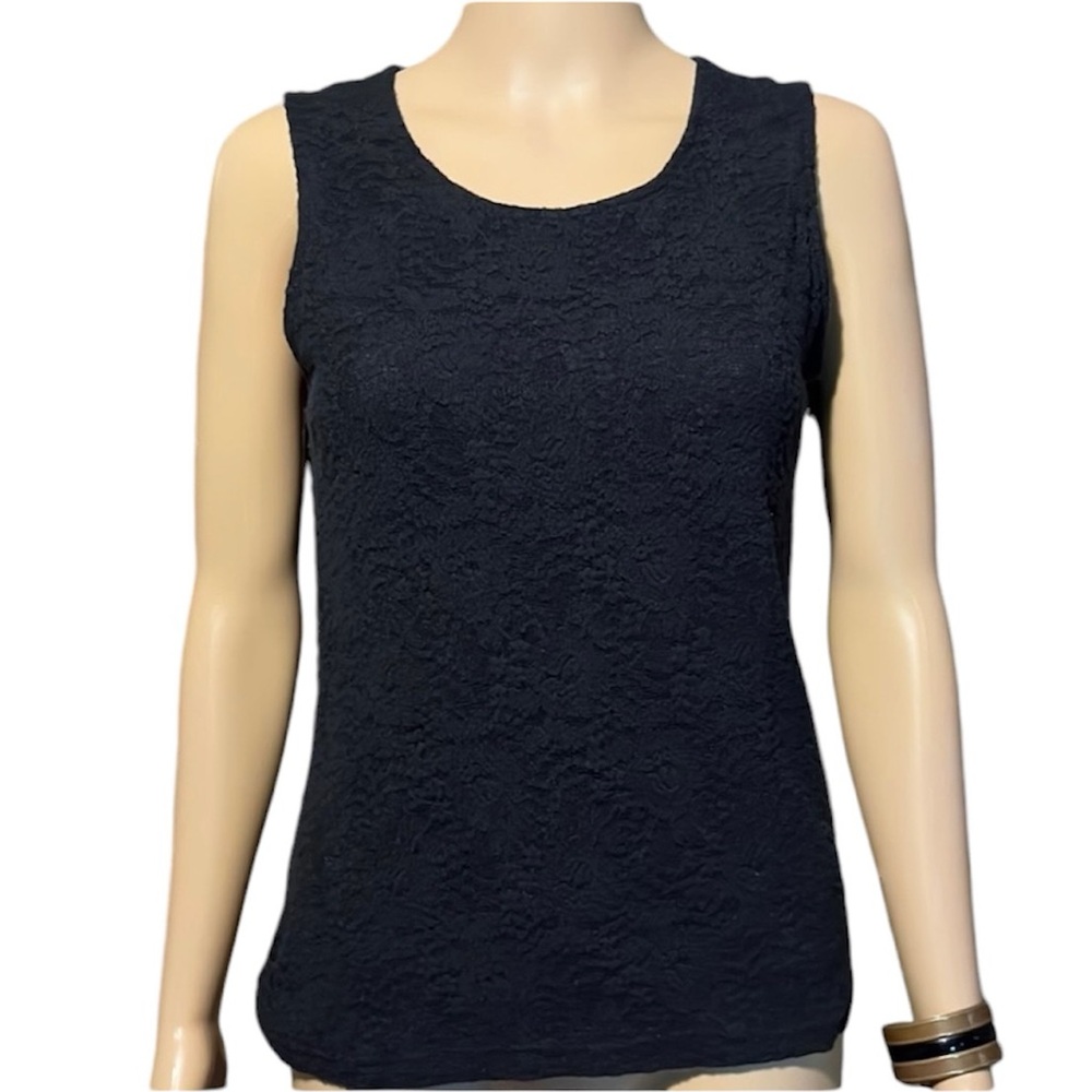 💰BOGO FREE Croft & Borrow Lacy Sleeveless Top